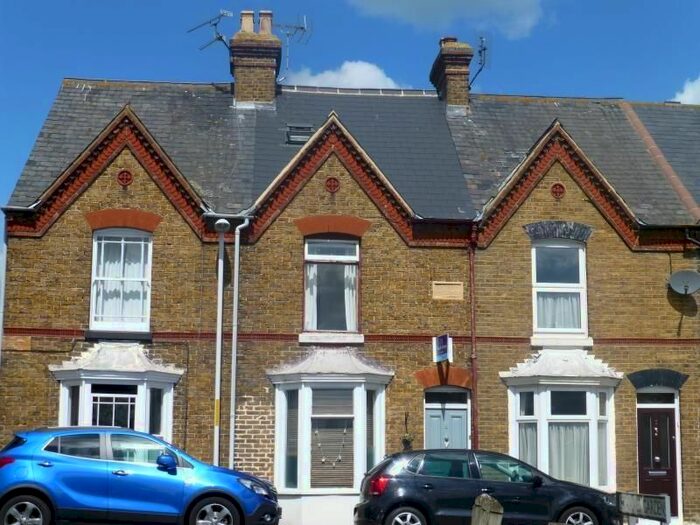 4 Bedroom Town House To Rent In Essex Street, Whitstable, CT5