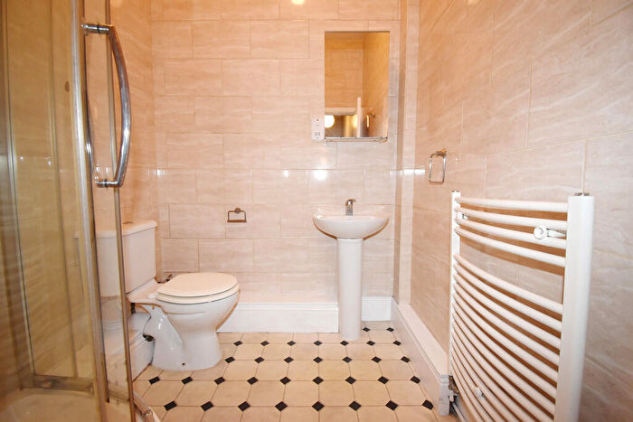 10 Bedroom End Of Terrace House For Sale In King Richard Street, Coventry, CV2 - Photo 9