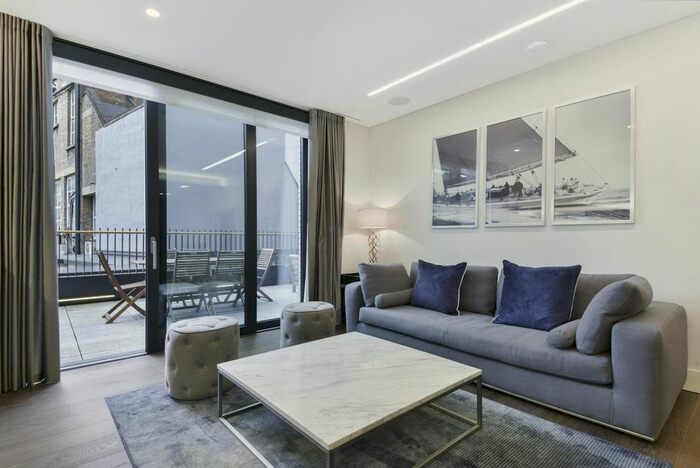 1 Bedroom Property To Rent In Rathbone Place, London, W1T