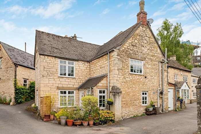 3 Bedroom Cottage For Sale In Brewery Lane, Nailsworth, GL6