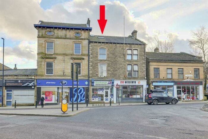 3 Bedroom Apartment For Sale In St. James Square / Tower Street, Bacup, Rossendale, OL13