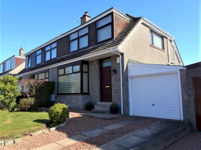 3 Bedroom Semi-Detached House To Rent In Craigiebuckler Drive, Hazlehead, Aberdeen, AB15