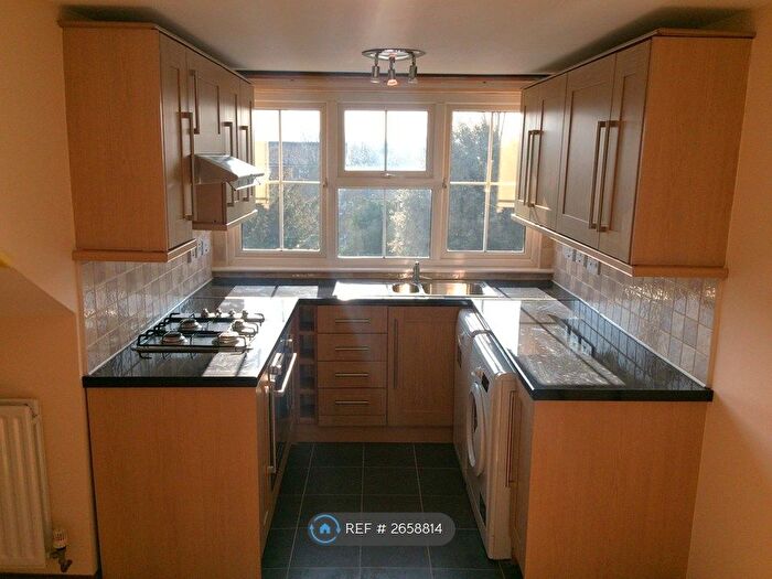 1 Bedroom Flat To Rent In Dunheved Road North, Thornton Heath, CR7