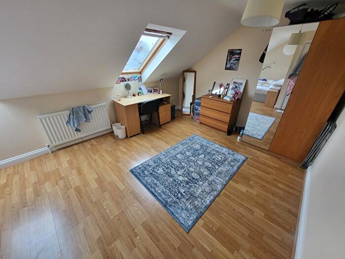 6 Bedroom Maisonette To Rent In Shortridge Terrace, Newcastle Upon Tyne, NE2