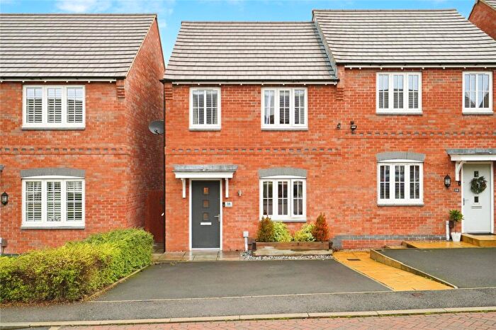 3 Bedroom Semi Detached House For Sale In Goose Pen Lane, Ashby-de-la-Zouch, Leicestershire, LE65