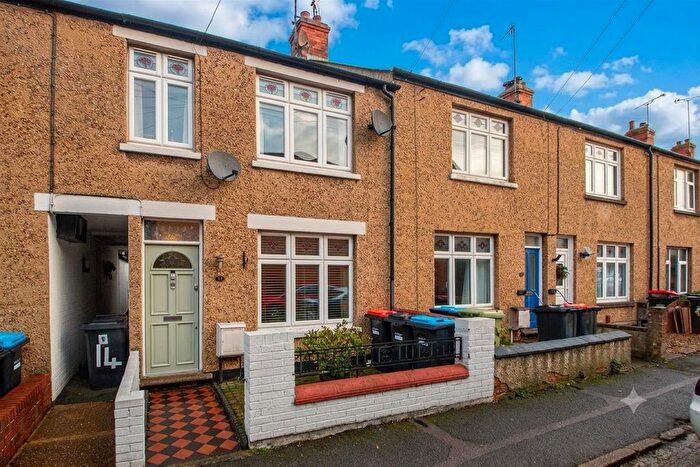 3 Bedroom Terraced House To Rent In St. Marys Avenue, Stony Stratford, Milton Keynes, MK11