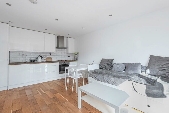 1 Bedroom Apartment To Rent In Walters Yard, Bromley, BR1
