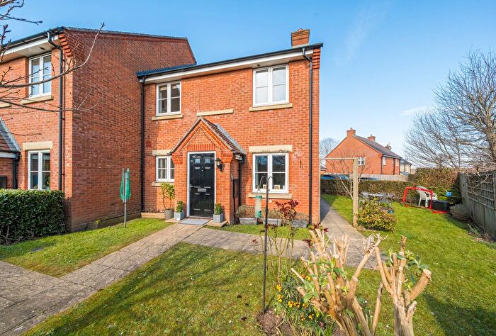 2 Bedroom Maisonette For Sale In Broad Meadow, Leonard Stanley, Stonehouse, GL10