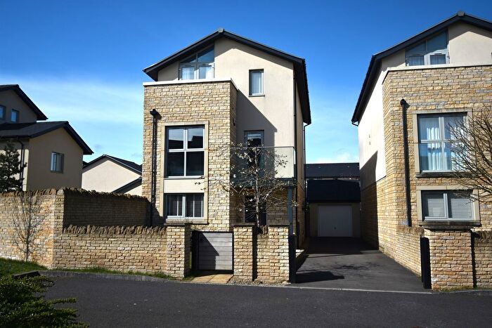 5 Bedroom Detached House For Sale In Chelscombe Close, Lansdown, Bath, BA1