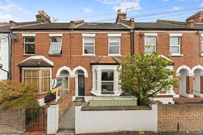 5 Bedroom Property For Sale In Natal Road, Streatham, SW16