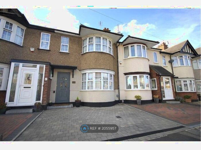 3 Bedroom Terraced House To Rent In Exmouth Road, Ruislip, HA4