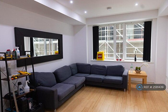 2 Bedroom Flat To Rent In Joiner Street, Manchester, M4