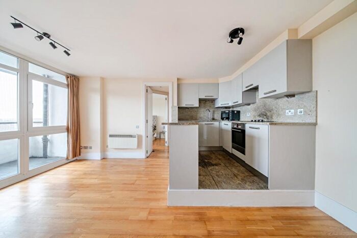 2 Bedroom Flat To Rent In Stuart Tower, Maida Vale, W9