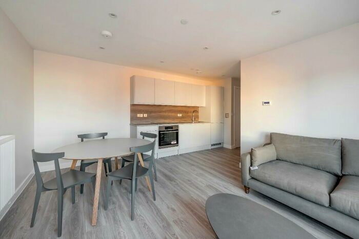 1 Bedroom Apartment To Rent In The Grain Store Spring Wharf, BA2