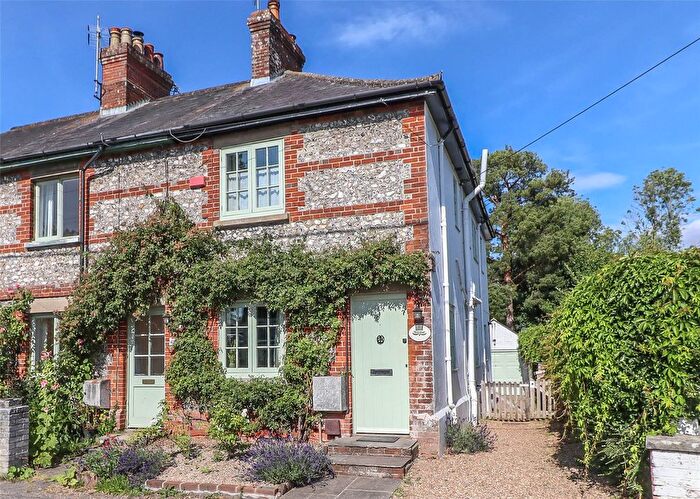 3 Bedroom End Of Terrace House For Sale In Goodworth Clatford, Andover, Hampshire, SP11