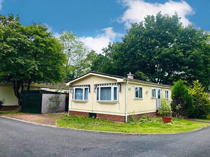 2 Bedroom Park Home For Sale In Shepherds Grove Park, Stanton, IP31