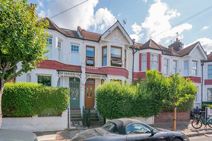 4 Bedroom Terraced House To Rent In Chasefield Road, Tooting, London, SW17