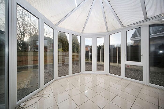 2 Bedroom Detached House For Sale In Sandstone Road, Wigan, WN3