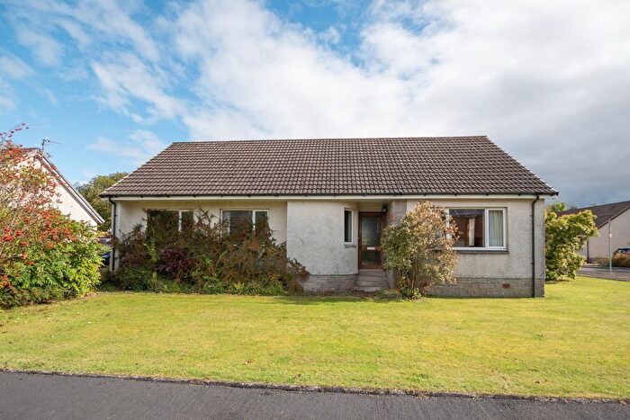 5 Bedroom Detached House For Sale In Greenhaugh Court, Braco, Dunblane, FK15