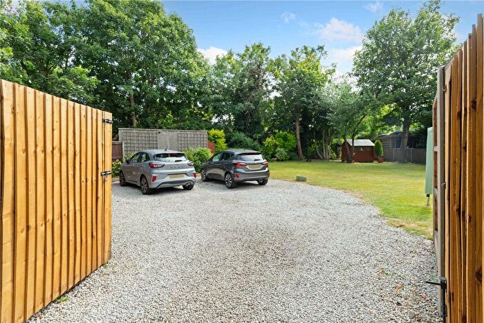4 Bedroom Flat For Sale In Grosvenor Road, Wallington, SM6