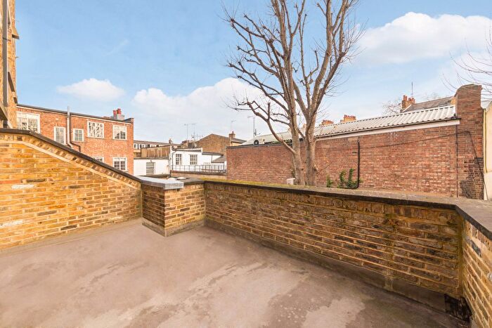 1 Bedroom Flat For Sale In Lonsdale Place, Barnsbury, N1