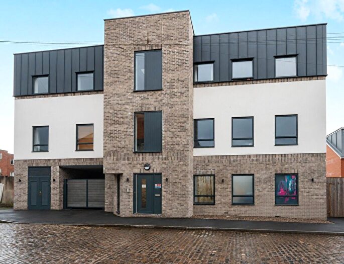 2 Bedroom Apartment For Sale In Stillhouse Lane, Bristol, Somerset, BS3
