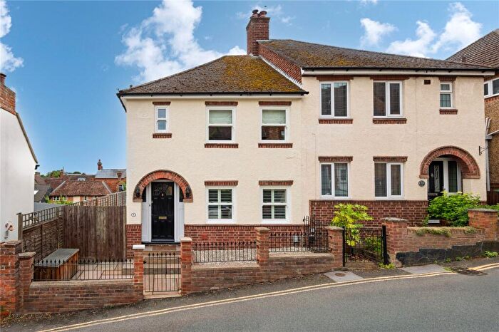3 Bedroom Semi-Detached House For Sale In Park Street, Ampthill, Bedfordshire, MK45