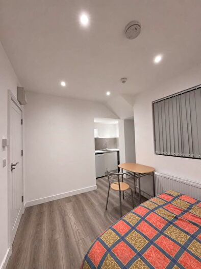 Studio To Rent In Florence Road, Ealing, W5