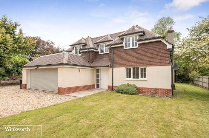 4 Bedroom Detached House For Sale In Woods Lane, Cliddesden, Basingstoke, Hampshire, RG25