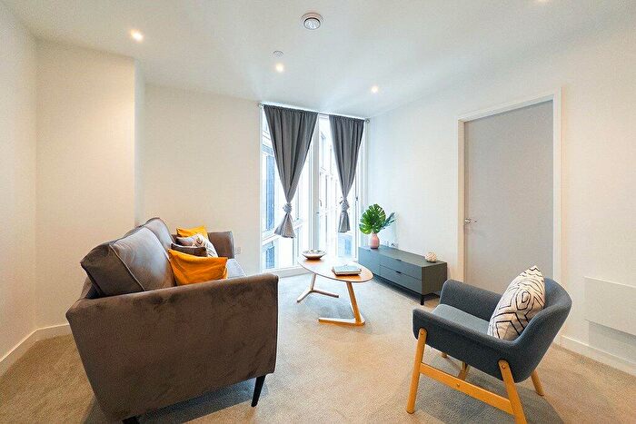 2 Bedroom Apartment To Rent In Transmission House, Tib Street, Manchester City Centre, Greater Manchester, M4