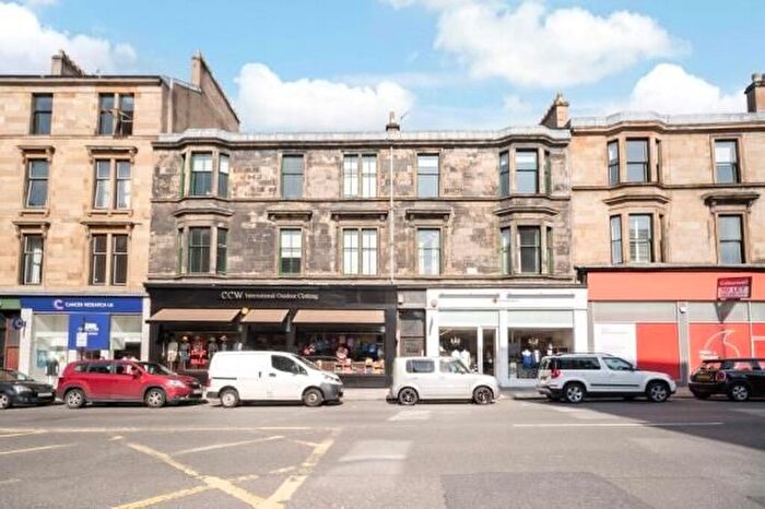 3 Bedroom Flat To Rent In Byres Road, West End, Glasgow, G12