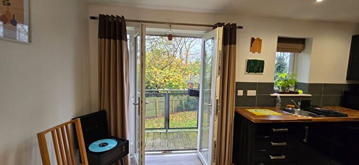2 Bedroom Flat To Rent In Cumberland Avenue, Manchester, M27