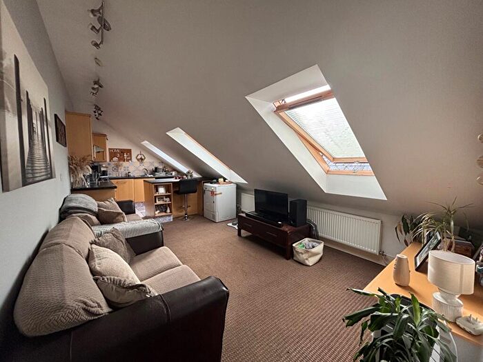 2 Bedroom Apartment To Rent In Princes Street, Roath, CF24