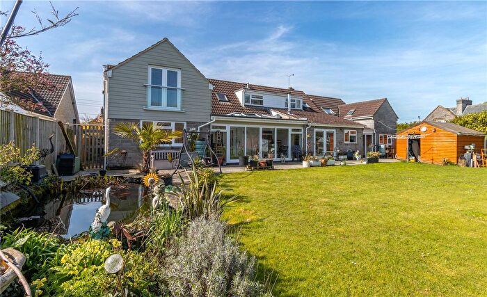 5 Bedroom Bungalow For Sale In Ruskway Lane, Westport, Langport, Somerset, TA10