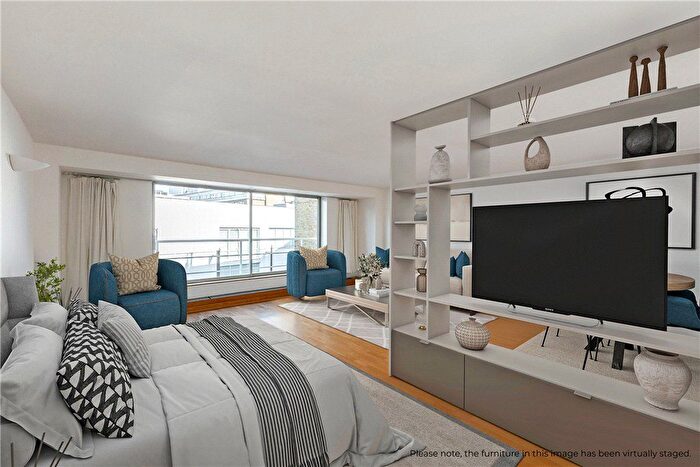 Studio For Sale In Cinnamon Wharf, Shad Thames, London, SE1