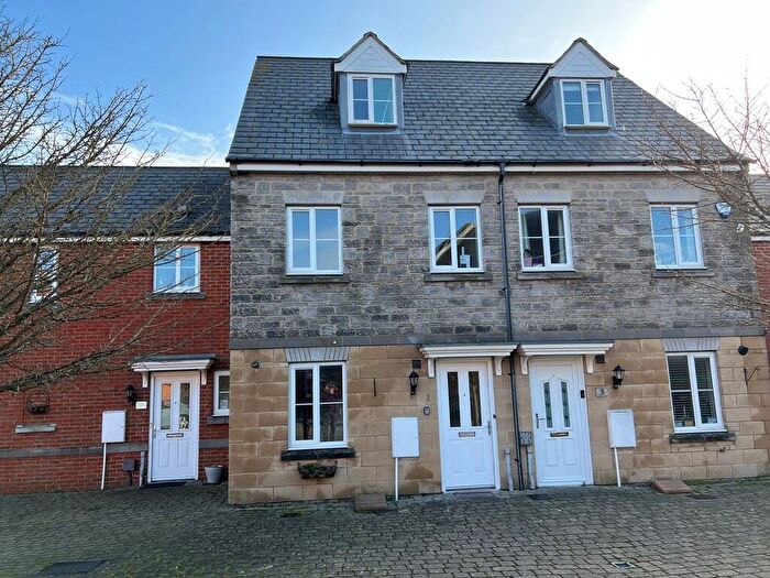 3 Bedroom Terraced House To Rent In Osmond Road, Weston-super-Mare, BS24