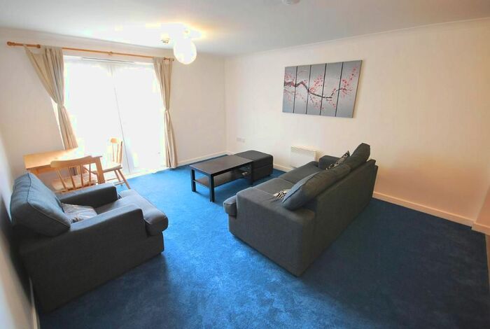 1 Bedroom Flat To Rent In Grand Union Heights, Northwick Road, Wembley, Middlesex, HA0