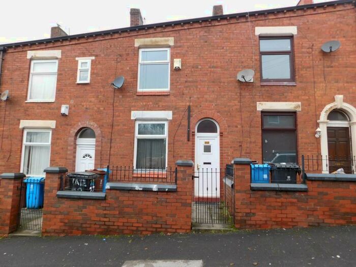 2 Bedroom Terraced House To Rent In Tate Street, Oldham, OL8