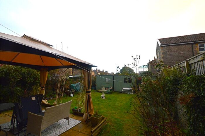 1 Bedroom Apartment To Rent In St. Pauls Road, Weston-Super-Mare, North Somerset, BS23