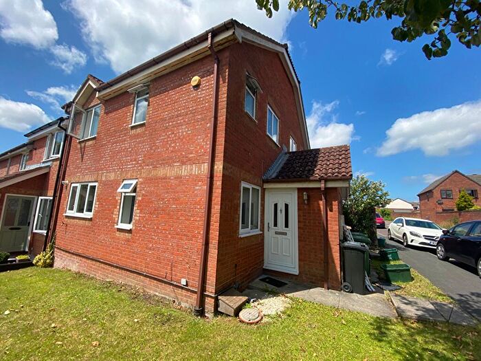 2 Bedroom Semi-Detached House To Rent In Ormonds Close, Bradley Stoke, Bristol, BS32