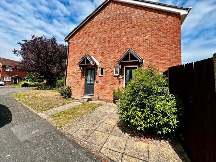 1 Bedroom House To Rent In Woolwich Close, Bursledon, Southampton, SO31
