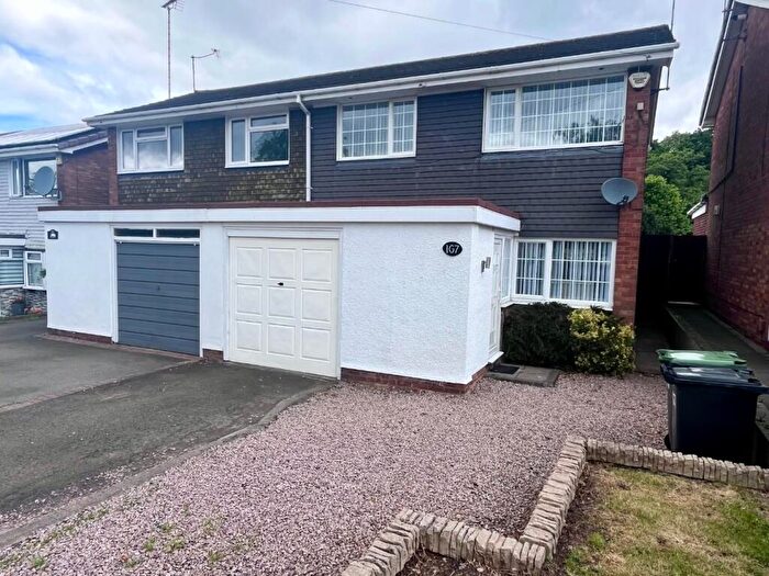 3 Bedroom Semi-Detached House To Rent In Northway, Sedgley, DY3