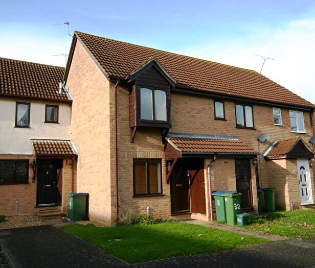 2 Bedroom Terraced House To Rent In Longlands Court, Winslow, MK18