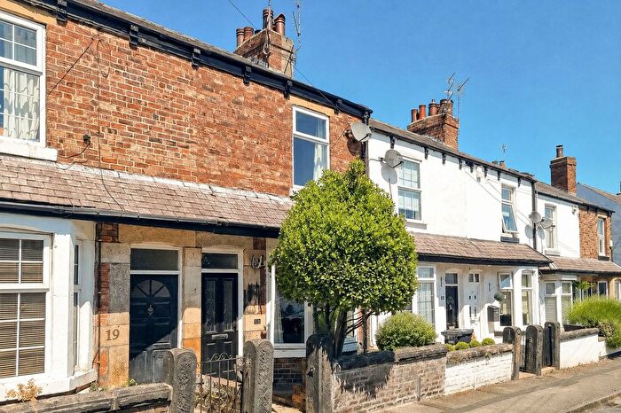 2 Bedroom Terraced House For Sale In Russell Street, Harrogate, HG2