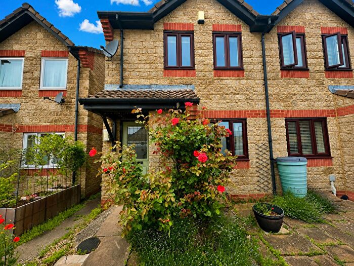 2 Bedroom Semi Detached House To Rent In Baptist Close, Abbeymead, Gloucester, GL4
