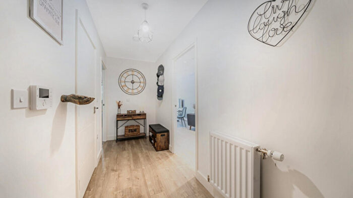 1 Bedroom Flat For Sale In Marquess House, Lakeside Drive, London, NW10