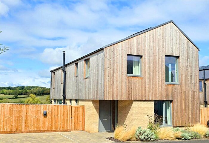 4 Bedroom Detached House For Sale In The Barn Garden, Great Elm, BA11