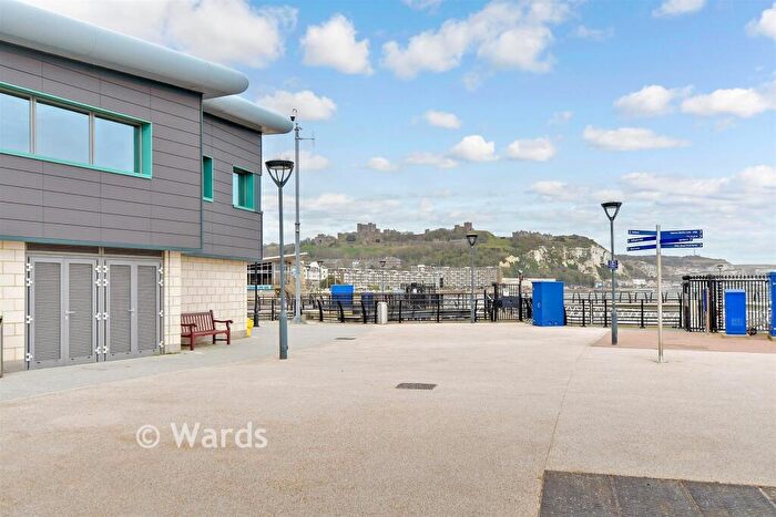 3 Bedroom Apartment For Sale In The Gateway, Dover, Kent, CT16