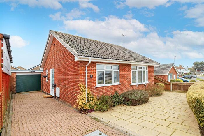 2 Bedroom Detached Bungalow For Sale In Rider Haggard Lane, Kessingland, Lowestoft, NR33
