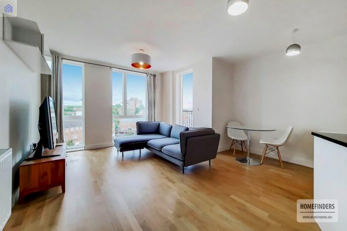 1 Bedroom Flat To Rent In Selsea Place, London, N16